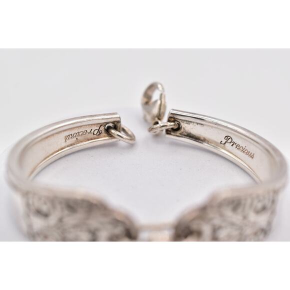 Vintage Precious Spoon Handle Small Bangle Bracelet Silver Tone Heart Charm Bin2 - Picture 10 of 12